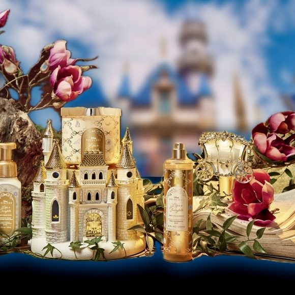 Bath & Body Works White & Gold 2026 Disney Princess Castle Candle Holder Stand - Picture 2 of 3
